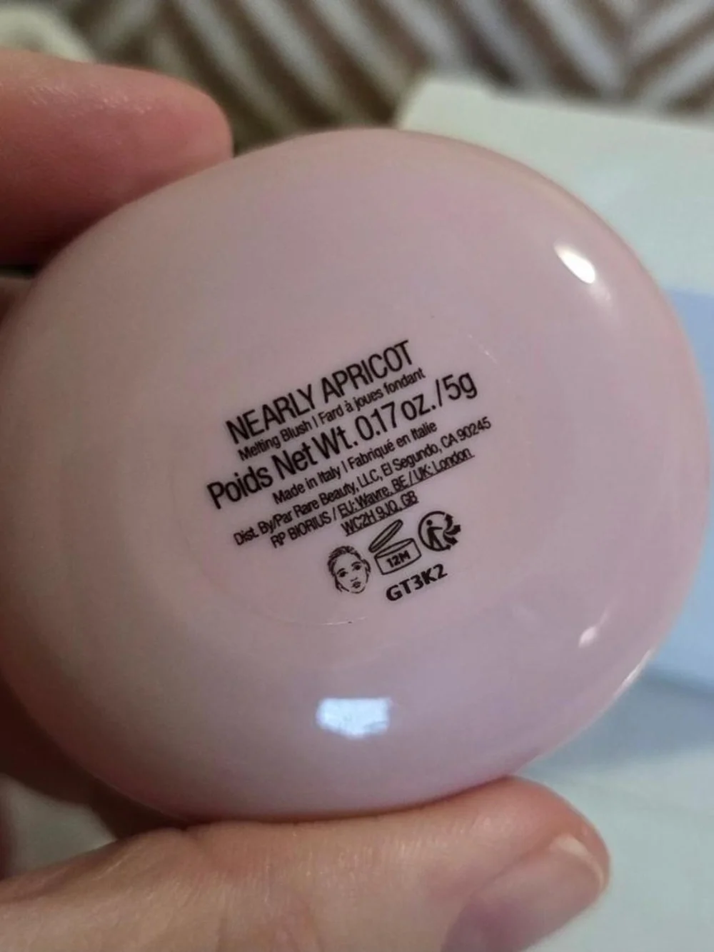 Rare Beauty Stay Vulnerable Melting Blush in Nearly Apricot
